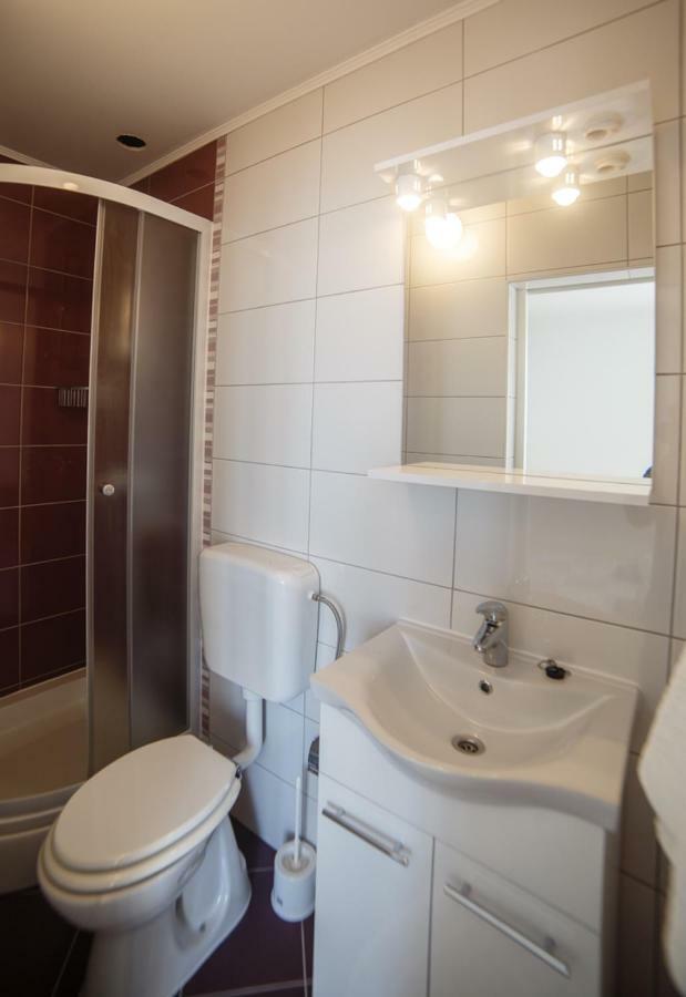 Apartments Maris Rab Town Dış mekan fotoğraf