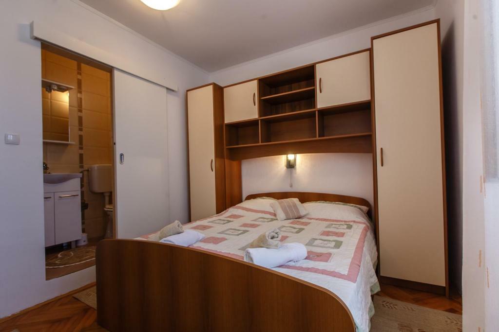 Apartments Maris Rab Town Dış mekan fotoğraf